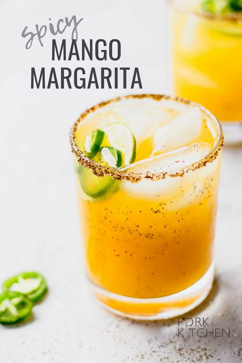 Spicy Mango Margarita, Mango Jalapeno Margarita, Mango Margarita Recipe, Jalapeno Margarita, Mango Margarita, Refreshing Food, Easy Cocktails, Margarita Recipes, Alcohol Drink Recipes