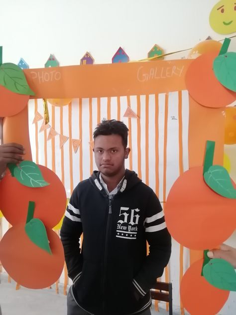 Orange day celebrated in classroom with mentally challenged children Orange Day Decoration Ideas Preschool, Orange Day Celebration In Preschool, Decor School, Orange Saree, Stage Decoration, Stage Decorations, Preschool Crafts, Preschool Activities, Decoration Ideas