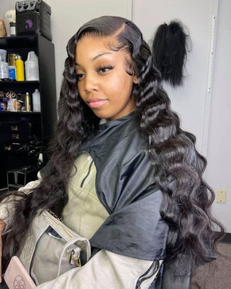 Crimp Curls, Photoshoot Black Women, Wig Application, Sew In Hairstyles, Wig Install, Quick Weave Hairstyles, Goddess Hairstyles, Hair Twist Styles, Slick Hairstyles