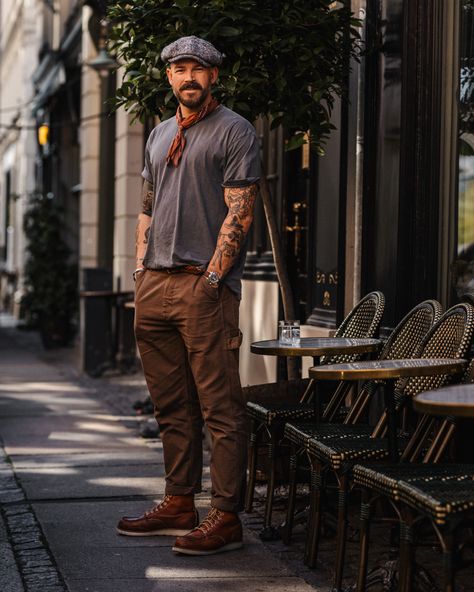 Vintage Workwear Outfit Men, Workcore Outfit Man, Red Wings Outfit, Heritage Style Men, Copenhagen Autumn, Black Men Casual Style, Men's Summer Outfits, Summer Outfits For Men, Red Wing Style