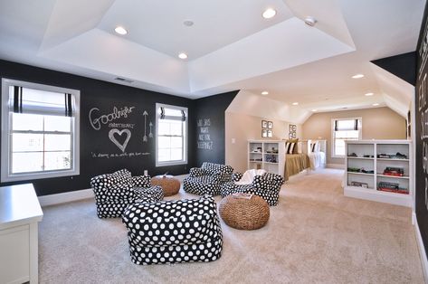 kids playroom Kid’s Favorite Space Stylish Playroom Ideas #kidsbedroom #kidsroom #kidsbedroomideas #kidsroomideas #kidsbedroominspiration #kidbedroom #kidsroominterior #kidsroomdesign #bedroomkids Teen Lounge Rooms, Hangout Room Ideas, Teen Hangout Room, Stylish Playroom, Cool Teen Rooms, Bonus Room Design, Room Above Garage, Bonus Room Ideas, Teen Lounge