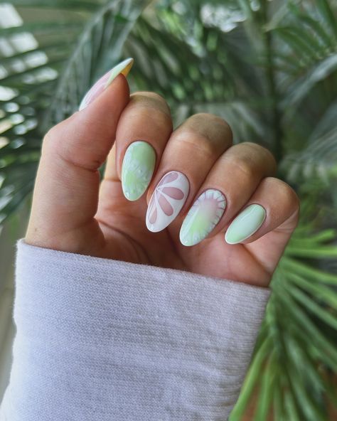 honeydew green, garden fairy inspired nails🍈🍏☁️ rings from @luvaj #nails #nailinspo #nailart #summernails #naildesign #prettynails #mixandmatch #mixandmatchnails Trendy Classy Nails, Shellac Nails Fall, Nails Application, Dark Pink Nails, Fake Nails White, Santa Nails, Colourful Nails, Candy Cane Nails, Christmas Gel