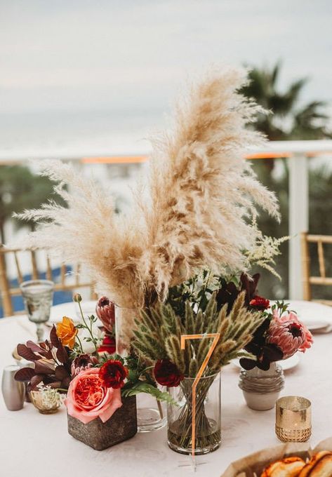 These 2019 Wedding Trends Will Be Huge in the New Year - pampas grass centerpiece {Bohemian Road Photography} Grass Centerpiece, Pampas Wedding, Decorated Table, Rustic Wedding Decorations, Dried Pampas, Road Photography, Grass Wedding, Outdoor Weddings, Mexican Wedding