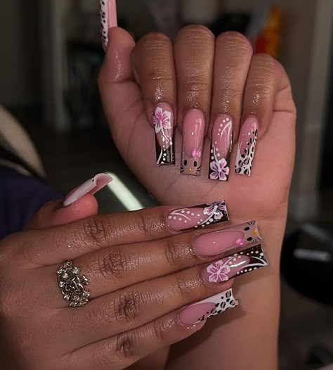 Early 2000s Acrylic Nail Designs, 2006 Nails, 200s Nails, Early 2000 Nails, 2000 Nails, Bday Nails, Weak Nails, Acrylic Toe Nails, Hard Nails