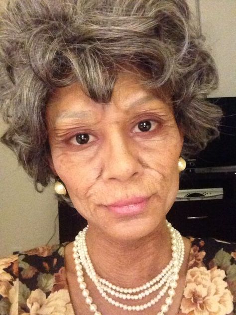 Old lady costume. Old age makeup and special effects with liquid latex. Liquid Latex Makeup, Old Lady Makeup, Session 32, Old Age Makeup, Makeup Wrinkles, Theater Makeup, Age Makeup, Lady Makeup, Old Lady Costume