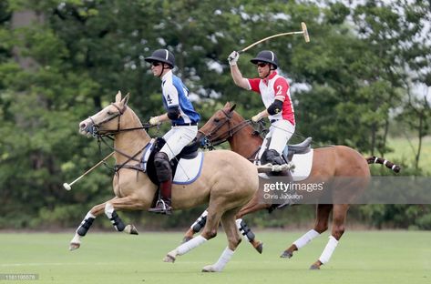 Chris Jackson on Twitter: "The Duke of Sussex and Duke of Cambridge are battling it out on the polo field today raising money for charity at the @KingPowerhq Royal Polo Charity Day… https://t.co/WUdE2Kc87R" Match Aesthetic, Megan Markel, Prins William, Prins Harry, William And Harry, King Power, Polo Match, Principe Harry, Kids Watch