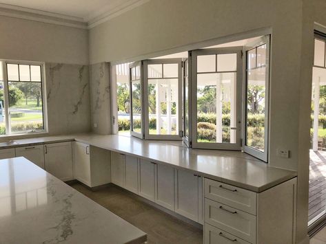 Older Perth home reno done right.  The kitchen has bifold servery windows to enjoy the indoors outdoors! Servery Window Kitchen, Bifold Windows Kitchen, U Shaped Kitchen, Victorian House, Kitchen Window, Home Reno, Modern House Exterior, Victorian Homes, Perth