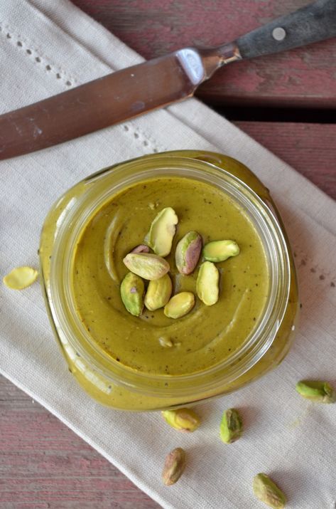 Pistachio Spread, Nut Butter Recipes, Pistachio Butter, Pistachio Cream, Nut Recipes, Butter Spread, Nut Butters, Butter Recipe, Fabulous Foods