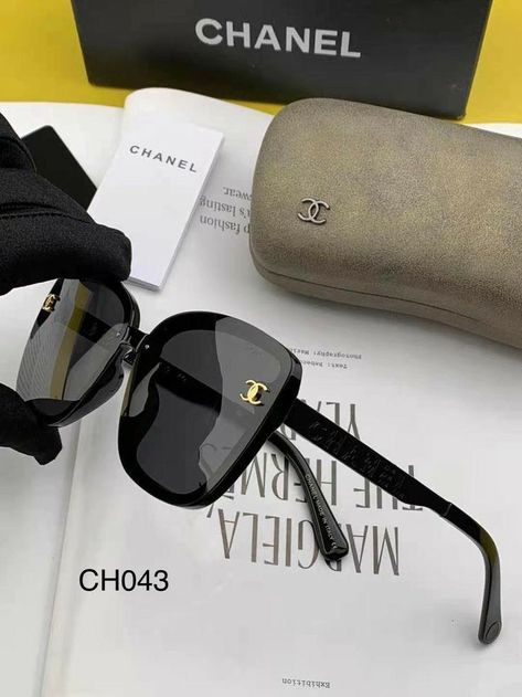 Chanel Sunglasses Women, Chanel Shades, Classy Glasses, Fancy Glasses, Chanel Glasses, Bill Of Sale, Sunglasses Luxury, Trendy Glasses, Ladies Sandals