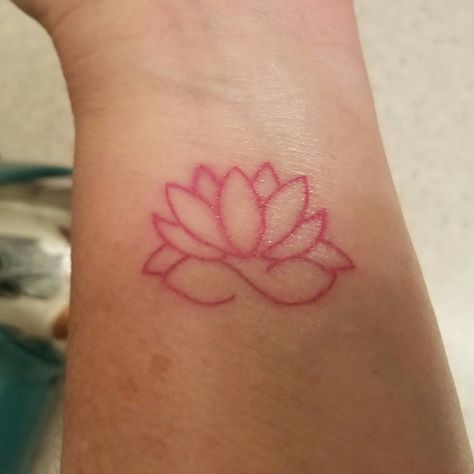 Lotus Face Tattoo, Pretty Tattoos For Women, 50 And Fabulous, Pink Lotus, Face Tattoo, Pretty Tattoos, Lotus Flower Tattoo, Tattoos For Women, Flower Tattoo