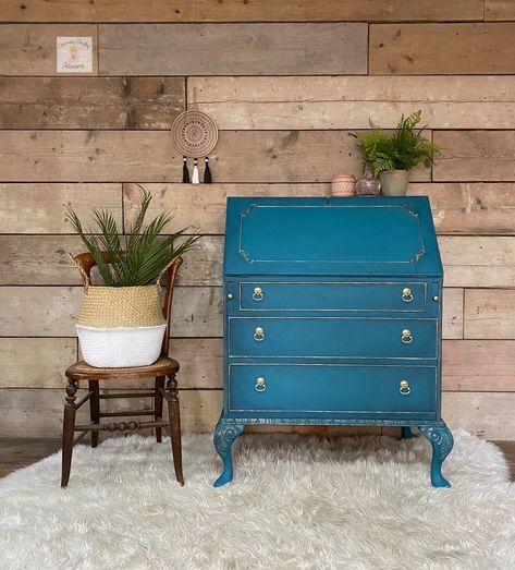 Annie sloan painted furniture