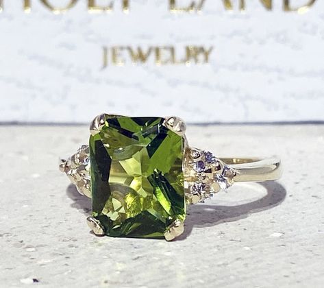 Peridot Rings Vintage, Rag Bag, Ring Rectangle, Statement Engagement Ring, Peridot Engagement Rings, Rectangle Ring, Prong Ring, Peridot Jewelry, Gold Statement Ring