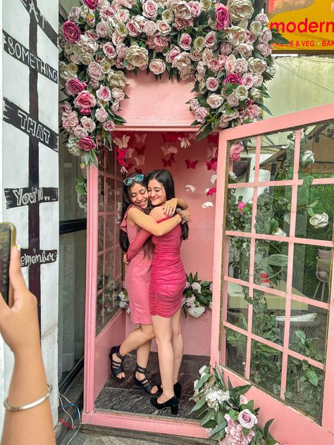 Most Instagrammable Cafe Of India! #mustvisit #delhicafe #delhi #cafe #indianrecipe #indiacafe #cafesofindia #delhicafes #instagrammable #cutecafe #phonebooth #pinkphonebooth #friends #friendshipgoals #phoneboothshoot #aesthetic #aestheticstyle #aestheticphotos #aestheticoutfit #cafes #cafesdesign #interior #cafeuncover #uncovercafe Cafes In Delhi, Delhi Cafe, Instagrammable Cafe, Shop Board Design, Delhi Aesthetic, Mumbai Trip, Cafe Board, Insta Aesthetics, Cafe Theme