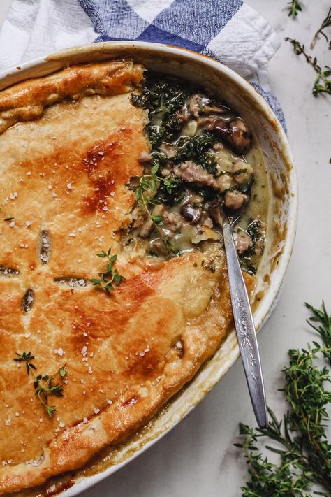 Kale Pie Recipe, Mushroom Pot Pie, Kale And Mushroom, Puff Pastry Ingredients, Sausage Pie, Sausage Kale, Chicken Kale, Mushroom Pie, Pot Pies Recipes