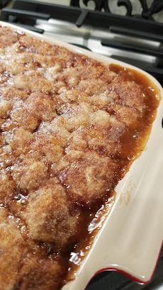 Snickerdoodle Apple Cobbler, Caramel Apple Cobbler, Snickerdoodle Cobbler, Cobbler Recipes Easy, Apple Cobbler Recipe, Apple Cobbler, Apple Dessert Recipes, Cobbler Recipe, Dump Cake Recipes