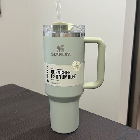 NWT Stanley 40 oz Tumbler in Serene Green Stanley Bottle, Stanley Water Bottle, 40 Oz Tumbler, Pretty Mugs, Vacuum Bottle, Graduation Cap Decoration, Hearth And Hand, Coffee Tumbler, Cute Cups