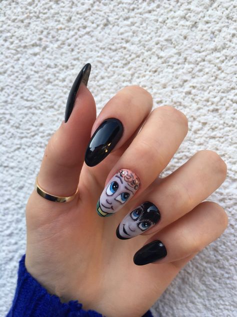 Hotel Transylvania Nails, Hotel Transylvania, Press On Nails, Nail Art, Hotel, Nails, Hair Styles, Hair, Beauty