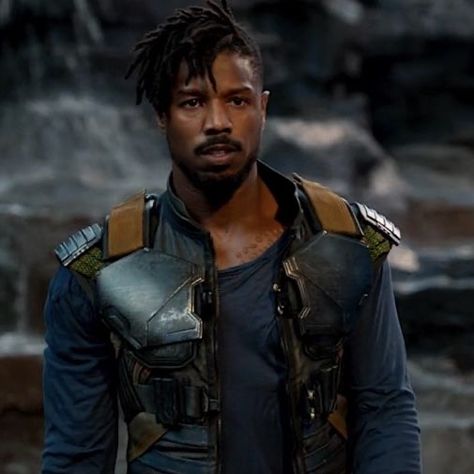 Michael Bakari Jordan, Erik Killmonger, Military Images, Michael B Jordan, Body Building Men, Black Panther Marvel, Disney Outfits, Brand Strategy, Black Panther