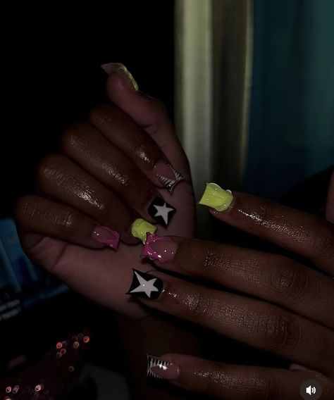 Short Nail Designs Black, Nail Designs Black, Zebra Nails, Nails Coffin Short, Duck Nails, Hard Nails, Black Jokes, Diy Acrylic Nails, Colored Acrylic Nails