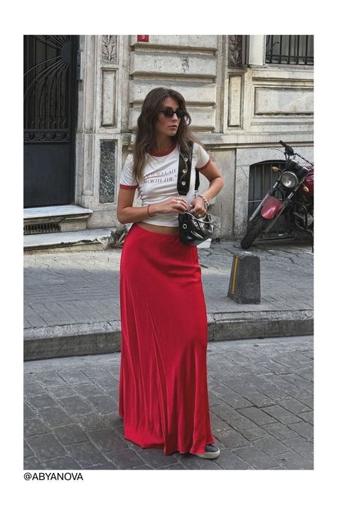 Red Maxi Skirt Outfit, Red Maxi Skirt, Maxi Skirt Outfits, Fall Inspo, Fashion 2024, Hot Outfits, Spring 2024, Who What Wear, Skirt Outfits