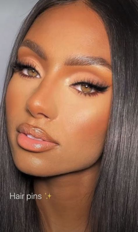 Simple Prom Makeup, Hoco Makeup Looks, Light Skin Makeup, Natural Prom Makeup, Wedding Guest Makeup, Natural Glam Makeup, Prom Eye Makeup, Bridesmaid Hair Makeup, Bridal Makeup Natural