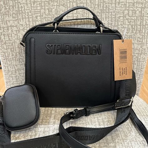 Steve Madden black bevelyn crossbody tiktok bag Steve Madden Bags Handbags, Pretty Purses, Xmas Wishlist, Trendy Purses, Steve Madden Handbags, Steve Madden Bags, Birthday List, Wish List, New Bag