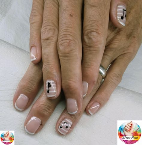 French Manicure Nails Black, Music Nails Design, Short Nails Round, Easy Short Nail Designs, Music Note Nails, Nails French Manicure, Nails Black And White, Music Nails, Black And White Nails