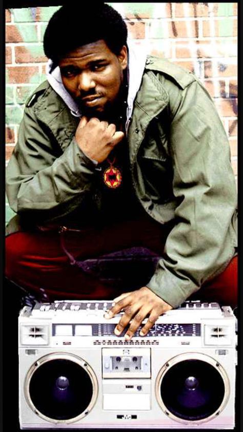 Africa bambaataa happy birthday 80s Hip Hop Fashion, Hip Hop Images, Afrika Bambaataa, Mc Lyte, 80s Hip Hop, Hip Hop Classics, 80s Men, Real Hip Hop, African American Culture