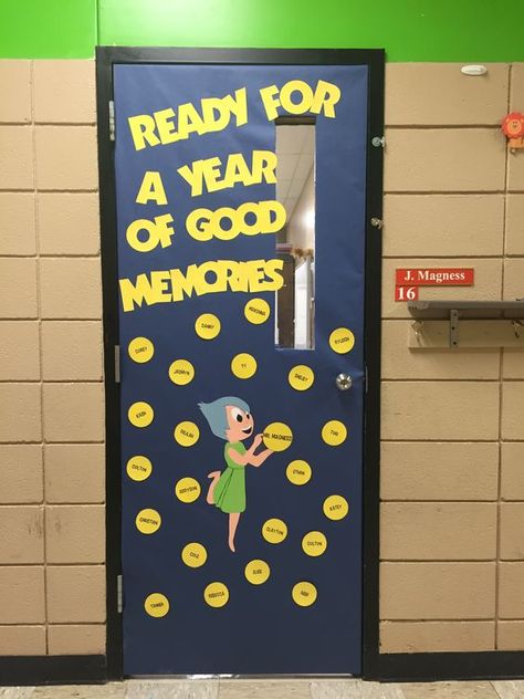 Classroom Door Decorations Welcome Back, Grade 4 Door Decoration, Inside Out Door Decorations Classroom, Welcome Back Classroom Door, Classroom Door Ideas Inside Out, Inside Out Door Theme, Inside Out Classroom Theme Bulletin Boards, Classroom Door Disney, Disney Themed Classroom Doors