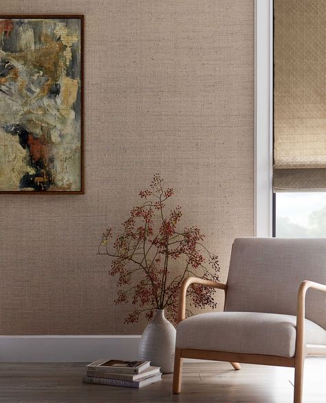 Textured Wallpaper Room, Natural Textured Wallpaper, Loft House Interior, Wallcovering Ideas, Seagrass Wallpaper, Wallpaper Fireplace, Arte Wallpaper, Neutral Contemporary, Natural Wallpaper