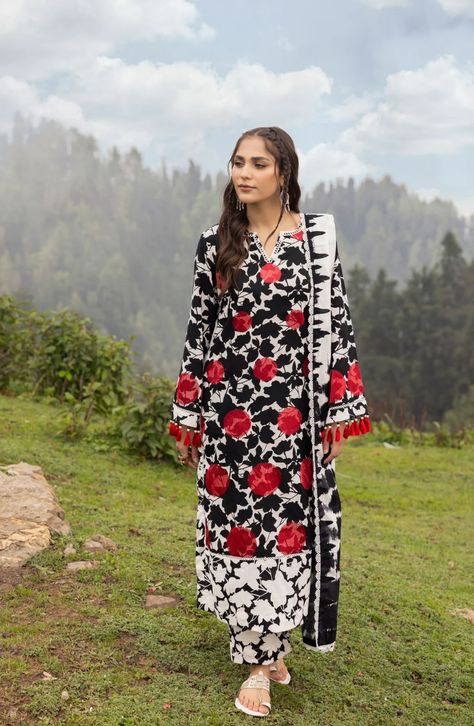 100% Original Guaran...  Order Online on https://www.thefashionstation.in Buy Now https://www.thefashionstation.in/product/gul-ahmed-winter-collection-2024-k42019/ Gul Ahmed, Pakistani Suits, Winter Collection, Order Online, Summer Collection, Buy Now, 3d Printing, Buy Online, India