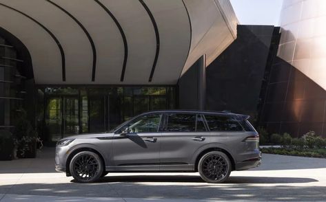 2025 Lincoln Aviator: New Styling, Enhanced Connectivity Features, BlueCruise Technology & Starting MSRP Luxury Suv Cars, Lincoln Aviator, Bmw X7, Suv Cars, Led Headlamp, Luxury Suv, Design Language, Cadillac Escalade, Vinyl Wrap