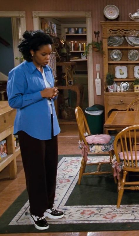 Family Matters. I dont own the rights to this. I just adding her putfits from every episode. Atleast the ones i liked 😂 Laura Winslow Outfits, Laura Winslow, Family Matters, Laura Lee, Styling Ideas, Pretty Pink, Beautiful Black Women, 90s Fashion, Everyday Look