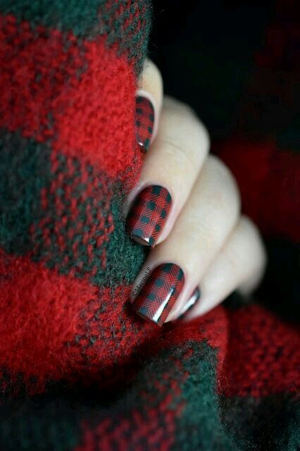 Holiday Nails Summer, Gel Spring Nails, Tartan Nails, Summer Nailart, Plaid Nail Art, Manicure Nail Designs, Manicure Gel, Summer Manicure, Plaid Nails