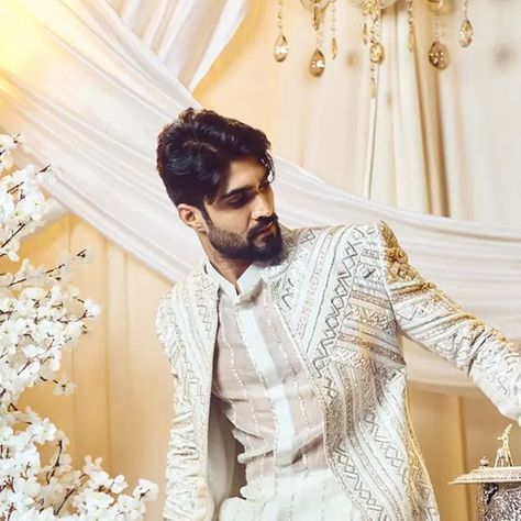 Varun Chakkilam on Instagram: "A Testament to Luxury! @official_anmmolverma donning our chestnut white Sherwani with rose gold and silver glass beads lines and contemporary florals paired with an effortless kurta inside. For @teach_for_change with Shaadi by Marriott Footwear: @rapport_shoes Styled by @officialanahita Photography: @shreyansdungarwal Co-hosted by @westinhyderabad Sponsored by @aryanajevents #VarunChakkilam #teachforchange #Hyderabad #collectionlaunch #MadeInIndia #majesticdoree Varun Chakkilam, White Sherwani, Rose Gold And Silver, Silver Glass, Shoe Style, Hyderabad, Gold And Silver, Chestnut, Instagram A