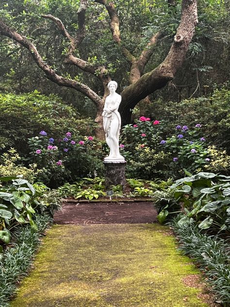 Haunting Aesthetic, Ethereal Garden, October Challenge, Victorian Gardens, Lost Garden, Gothic Garden, Vintage House Plans, Garden Entrance, Longwood Gardens