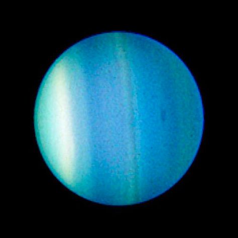 Uranus In Capricorn, Uranus Planet, Planet Pictures, Kristina Webb, Aquarius Aesthetic, Planet Icon, Space Icons, Hubble Images, Planets Wallpaper