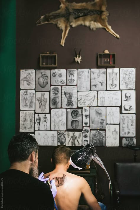 Artist Grid, Tattoo Photoshoot, Tattoo Studio Interior, Bluebird Tattoo, Cosmic Tattoo, Hipster Drawings, Tattoo Salon, Tattoo Master, Tattoo Photography