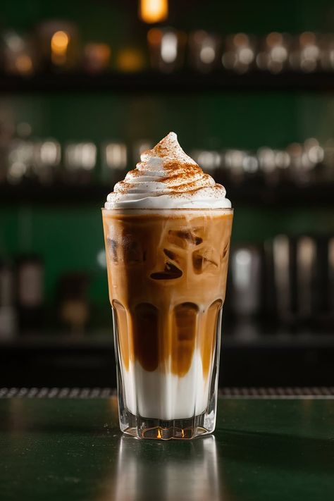 Hazelnut Coffee Recipe, Cinnamon Dolce Latte Recipe, Iced White Chocolate Mocha, Homemade Mocha, Iced Coffee Recipes, Coconut Milk Coffee, Cinnamon Dolce Syrup, Cinnamon Dolce Latte, Iced Cappuccino