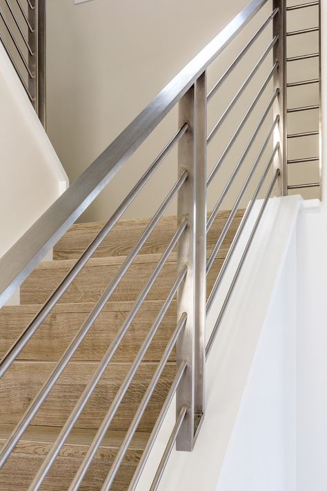 Beautiful Clean lines in this Custom Stainless Steel Railing Stainless Steel Stair Railing, Steel Stair Railing, Stainless Steel Staircase, Steel Railing Design, Interior Balcony, Staircase Design Modern, Staircase Railing Design, Staircase Handrail, Steel Handrail