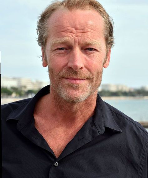 Ian Glen, Jorah Mormont, Iain Glen, Wilderness Explorer, Scottish Actors, G Man, British Actors, Good Looking Men, Male Face