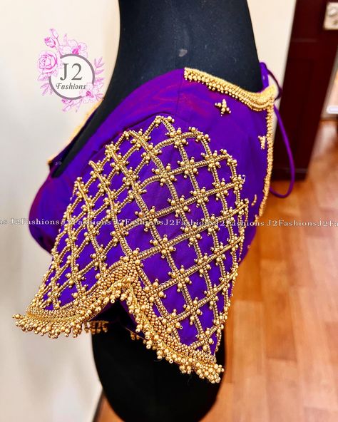 Half Hand Aari Work Blouse, Aari Short Sleeve Designs For Blouse, Aari Work Blouse Half Sleeve, Half Hand Aari Blouse Design, Half Sleeve Aari Work Blouse Design, Short Sleeve Aari Work Blouse Designs, Sleeve Aari Work, Bridal Aari Work Blouse, Violet Blouse