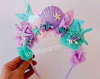 Mermaid Crown, Girl Mermaid Outfit, Mermaid Toddler Birthday , Mermaid Toddler Gril, Hair Band Mermaid Headpiece, 4de Verjaardag, Mermaid Birthday Outfit, Ariel Birthday Party, Ariel Party, Mermaid Headband, Mermaid Birthday Party Decorations, Mermaid Theme Birthday Party, Ariel Birthday