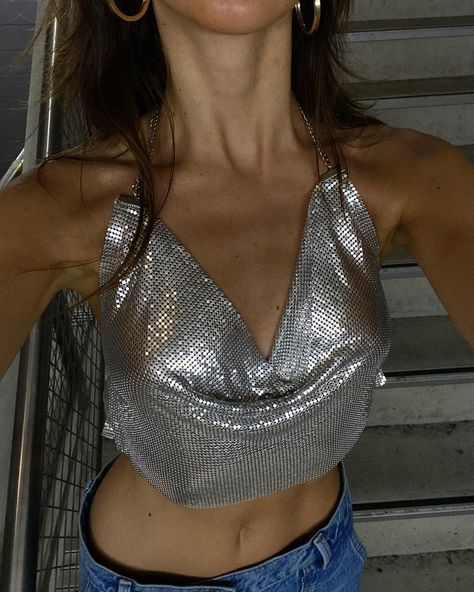 Draped Collar, Womens Halter Tops, Sequin Crop Top, Halter Tank Top, Cute Crop Tops, Crop Top Shirts, Top Model, Low Back, Halter Neck