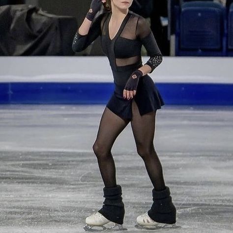 Ice Skate Aesthetic, Anastasia Allen Icebreaker, Skate Aesthetic Outfits, Skate Girl Outfit, Icebreaker By Hannah Grace, Anastasia Allen, Skate Outfit, Competition Skating Dress, Skater Outfit