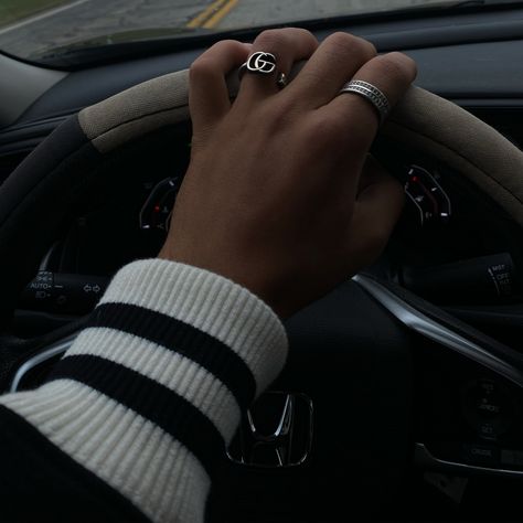 Gucci Rings Men, Gucci Ring Aesthetic, Luxury Gucci Rings As Gift, Men’s Gucci Ring, Gucci Ring Silver, Gucci Luxury Silver Rings, Gucci Ring, Ring Boy, Gucci Rings