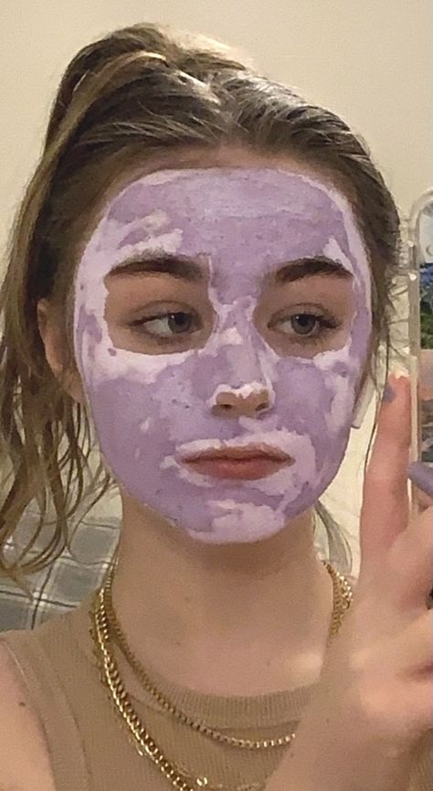 Purple Face Mask Skincare, Lavender Face Mask, Purple Wonyoungism, Skincare Breakfast, Purple Skincare, Purple Face Mask, Face Mask Skincare, 2024 Health, Mud Masks