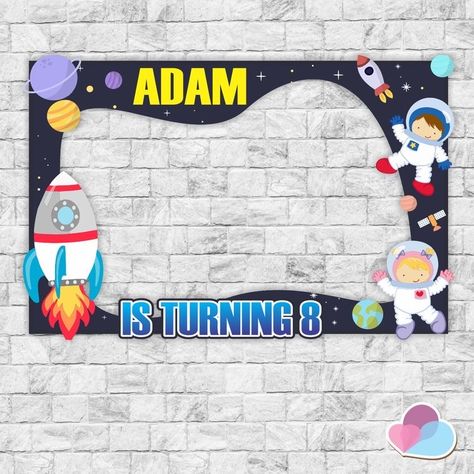 Space Photo Booth, Outer Space Photos, Preschool Rules, Outer Space Baby Shower, Space Theme Classroom, Outer Space Birthday Party, Space Party Decorations, Astronaut Party, Selfie Frame