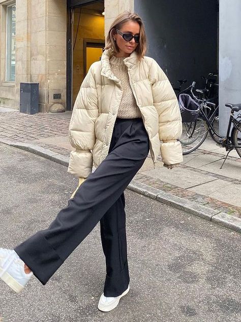 The Shoe Quotes You Need in Your Life | Who What Wear Fall Memes, Beige Outfit, Cold Outfits, Tumblr Outfits, Looks Street Style, Puffy Jacket, Winter Fits, Indie Outfits, Mode Inspo