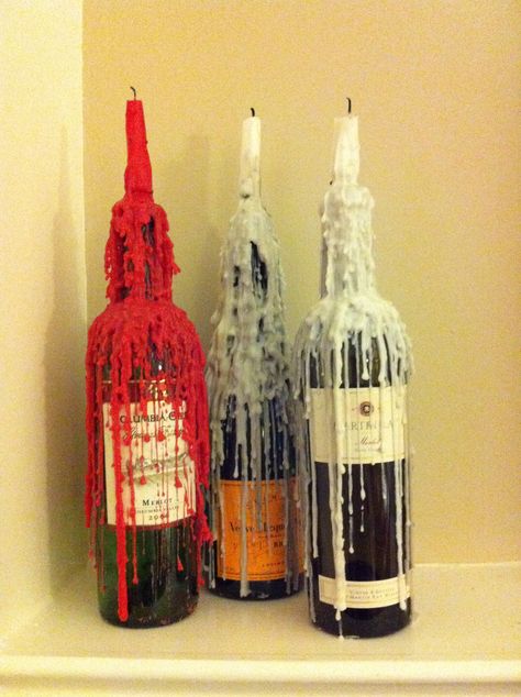 Coke Bottle Candle, Wine Bottles As Candle Holders, Candle On Bottle, Vine Bottle Decoration, Wine Candle Holders, Wine Candles Diy, Candle In Wine Bottle, Candles In Wine Bottles, Candles In Bottles